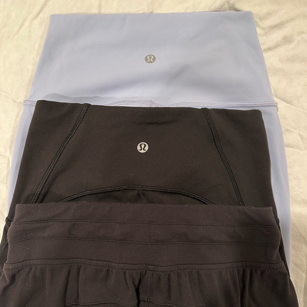 Lululemon Bundle - 2 pairs of leggings & 1 pair of joggers